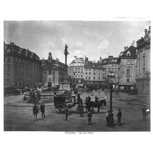  Hof Platz,Vienna,Austria,carriages,horses,people,square 