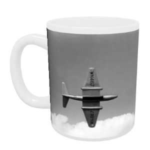 Farnborough Airshow. E.E. Canberra Trainer.   Mug   Standard Size
