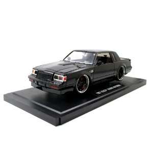  1987 Buick Grand National Black 1/18 Toys & Games