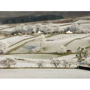 com Farm Community, the Pennines in Winter, Cumbria, England, United 