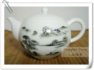 This Gaiwan is 100% handmade,with hand painting mountain&River on it 