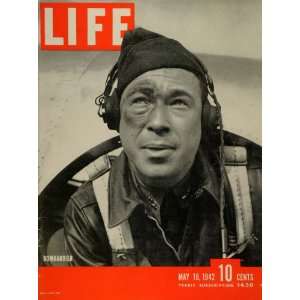  1942 Cover LIFE Army Air Force Bombardier Cadet Jerome J 