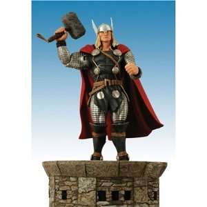    Diamond Select Toys Marvel Select Thor Action Figure Toys & Games