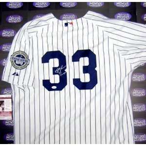 Nick Swisher autographed Yankees Jersey (New York Yankees Baseball 