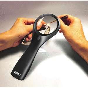   5X Magnification Lens with Hands Free Kickstand