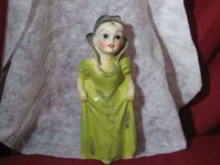 VINTAGE CARNIVAL CHALKWARE SNOW WHITE GIRL 14 TALL GOOD PIECE  