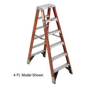  4 Dual Access Fiberglass Step Ladder