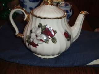 Beautiful Old Sadler England Teapot  
