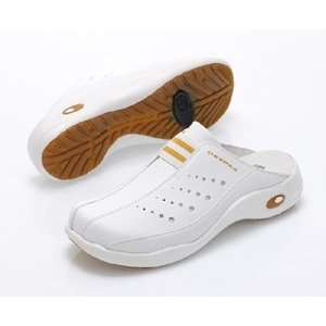  Oxypas Jade Slip on Nursing clog shoe, color White, size 