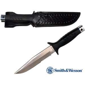    11 Smith & Wesson   Black Combat Hunting Dagger