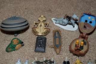 is a lot of Star Wars star fleet Micro Machines. There are 9 vehicles 