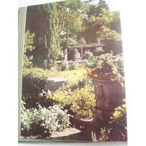  Irish Gardens Edward Hyams Books