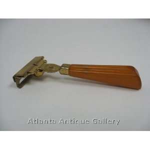  Bakelite Butterscotch Razor