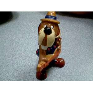  1983 Chuck E. Cheese Pizza Time Theatre Banjo Dog Figurine 