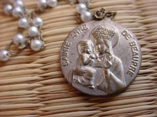   Silver tone Saint Anne de Beaupre Medal on 18 inch Necklace #2306 1