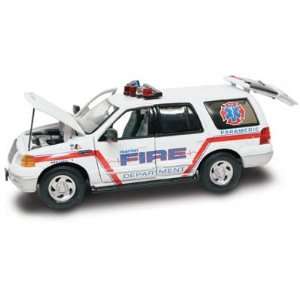    SPECIAL Gearbox 1/43 Marion Fire Ford Expedition Toys & Games