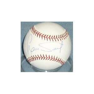  Luis Tiant Autographed Ball