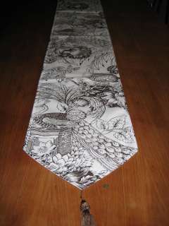 TABLE RUNNER   Toile   Peacock   Chocolate  
