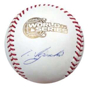 Autographed Tadahito Iguchi Ball   2005 World Series PSA DNA #J91082 