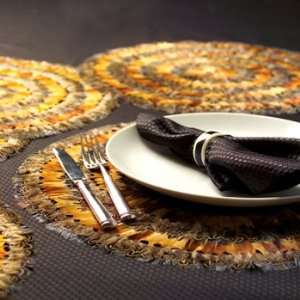  Twos Company Pheasant Park Feather Round Placemats 