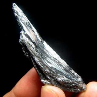 Stibnite Crystal Cluster,Mineral Specimen stjx3id1439  