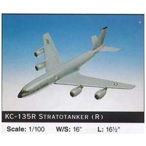  KC 135R Stratotanker 1/100 