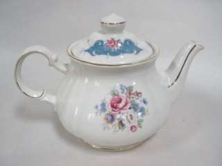 Sadler China Floral Bouquet 6 Cup Teapot Made in England  