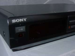 Sony MDS JE320 MiniDisc Player/Recorder Deck  