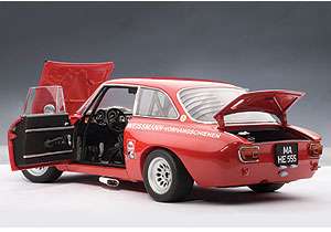 18 Alfa Romeo Giulia GTAm Hahne DRM 71 #51 Autoart Diecast  