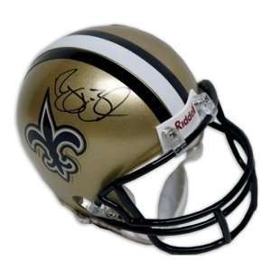 Reggie Bush Autographed/Hand Signed New Orleans Saints Mini Helmet 