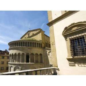  Apse of Pieve of St. Mary, Piazza Vasari, Arezzo, Tuscany 