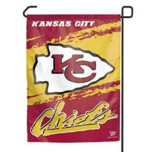  NFL Kansas City Chiefs™ Garden Flag   Party Decorations 