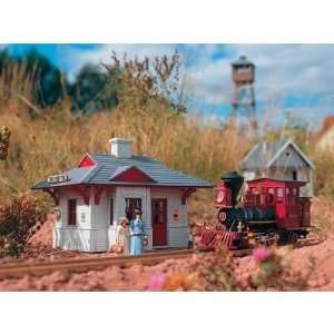  RED RIVER STATION   PIKO G SCALE MODEL TRAIN BUILDING 