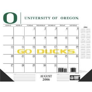  of Oregon Ducks NCAA 2006 2007 Academic/School Desk Calendar 