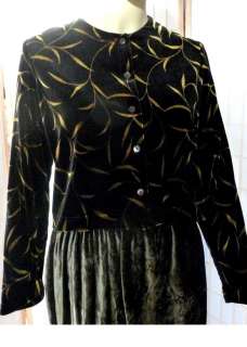 Ronni Nicole by Ouida Black w/ Gold Leaf Print Stretch Velvet Jacket 