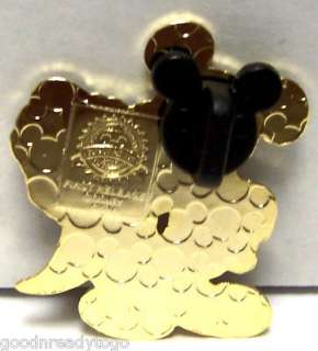 DISNEY MICKEY WORLDS BEST DAD FIRST RELEASE PIN new  
