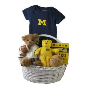  Michigan Wolverines Baby Gift Basket ***TOUCHDOWN 