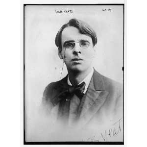  W.B. Yeats,bust
