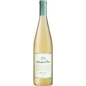  Menage a Trois Moscato 2010 Grocery & Gourmet Food