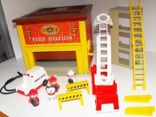 Vintage Fisher Price Little People Play Family Fire Station Complete 