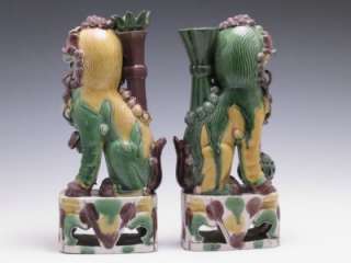 Rare Pair of Chinese Kang xi Dynasty Porcelian Foo Dogs OR Shi Shi or 