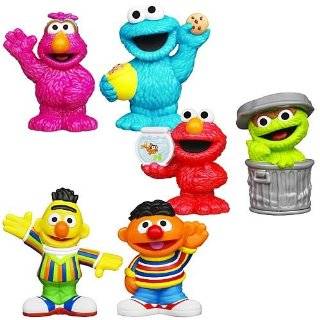   Play Town Sesame Street Figures   Grover & Elmo 2 Pack Toys & Games