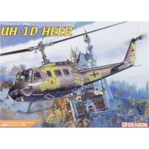   Models USA   1/35 UH 1H HEER Helicopter (Plastic Model Helicopter