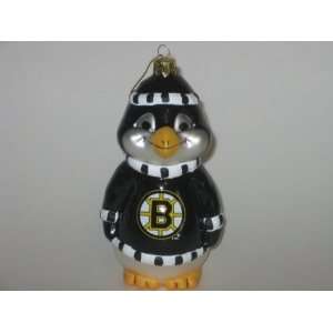  BOSTON BRUINS 5 1/2 tall and 3 wide Blown Glass Penguin 