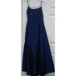  a FORTIORI FORMAL/PROM LONG SEQUINED DRESS SIZE 3/4 