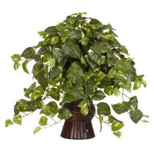 Real Looking Pothos w/Bamboo Vase Silk Plant Green Colors   Silk Plant 