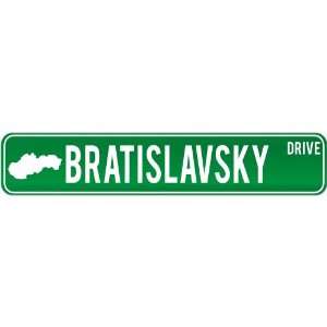  Drive   Sign / Signs  Slovakia Street Sign City