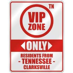   FROM CLARKSVILLE  PARKING SIGN USA CITY TENNESSEE