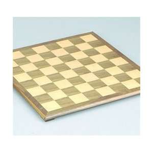 18 inch Flat Walnut Chess Board  Toys & Games  