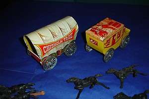 vintage Tin CHISHOLM TRAIL COvered Wagon and STAGECOACH US Metal Toy 